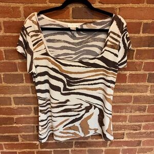 VENUS Zebra Print Short Sleeve Top - Brown and White
